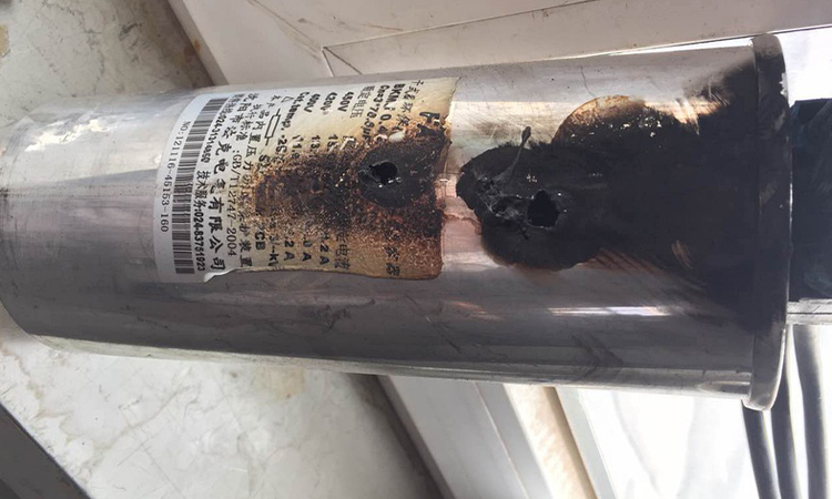 簡單介紹低壓電容器的電容元件擊穿故障 簡單介紹低壓電容器的電容元件擊穿故障