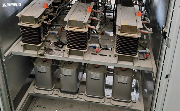 無功補償電容器