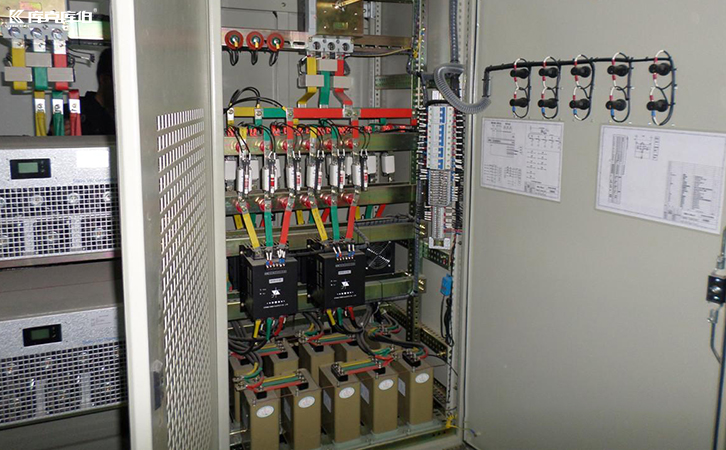 動態無功補償器