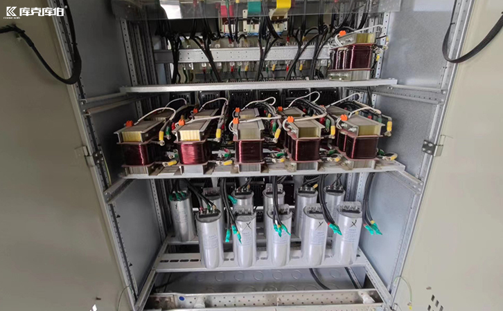 晶閘管投切開關