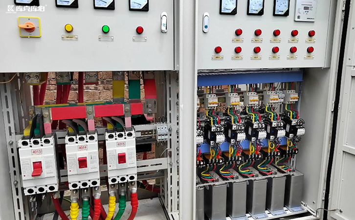 低壓補償電容器